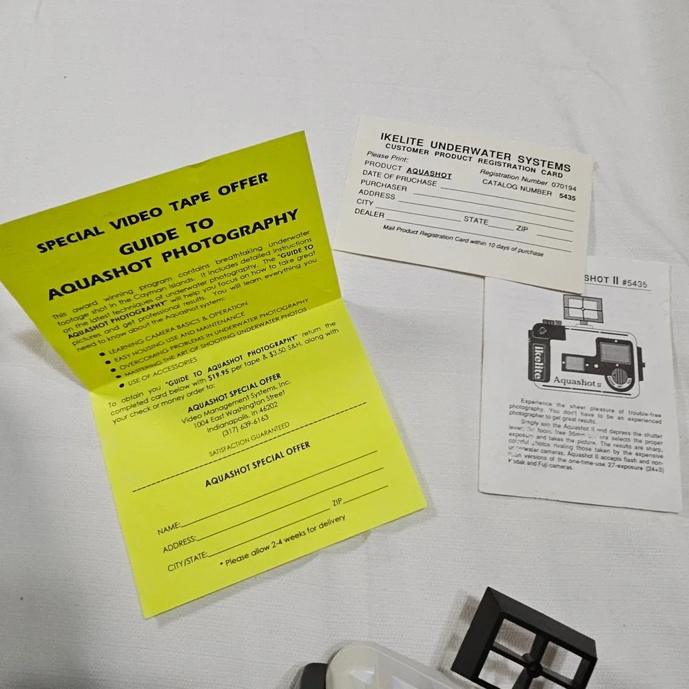 Ikelite Aquashot II 5435‎ Underwater Housing for 35mm Single Use Cameras